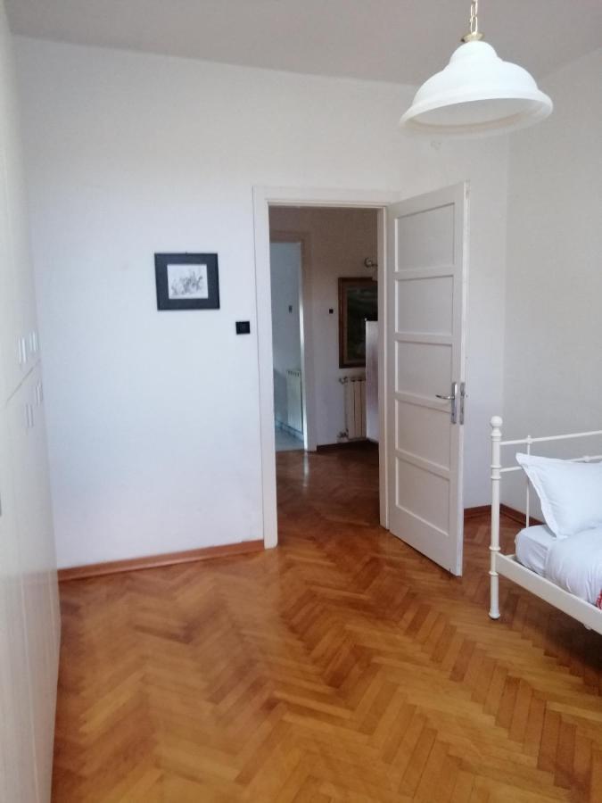 Apartment Kandler - Spacious And Confortable Триест Экстерьер фото