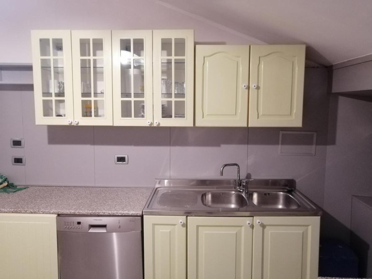 Apartment Kandler - Spacious And Confortable Триест Экстерьер фото