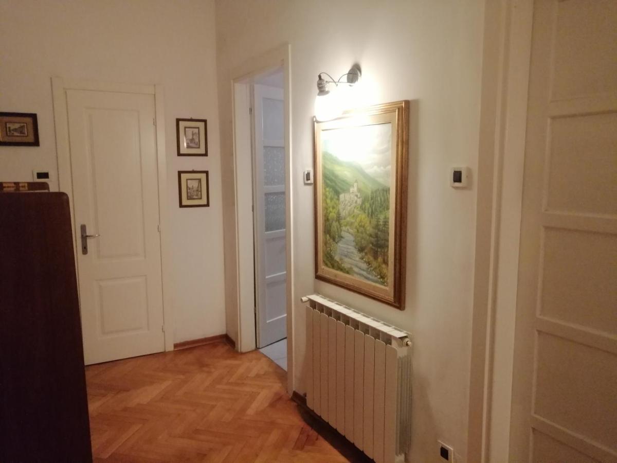 Apartment Kandler - Spacious And Confortable Триест Экстерьер фото